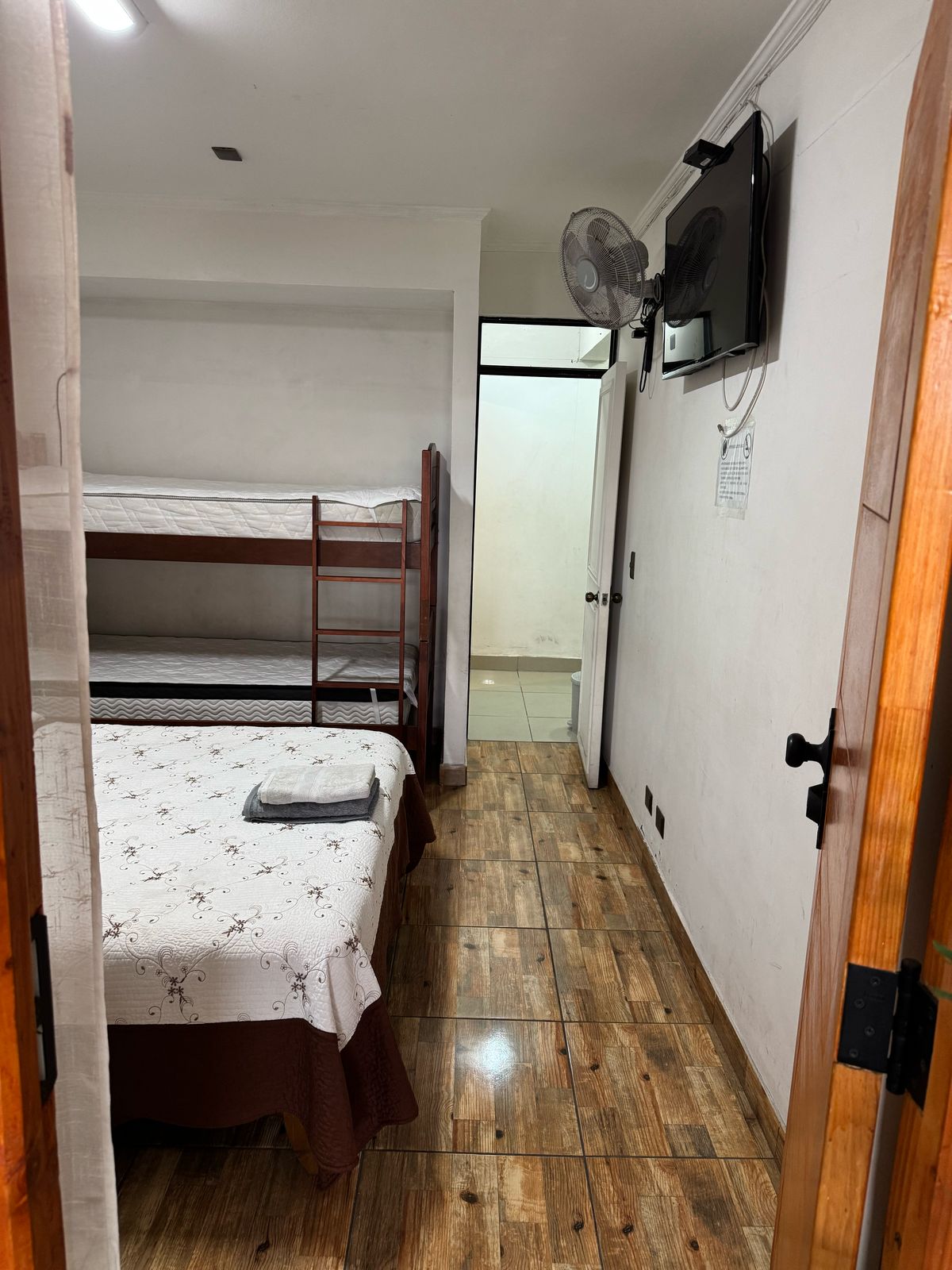 Imagen de WhatsApp 2025-04-28 a las 08.02.29_47900c51